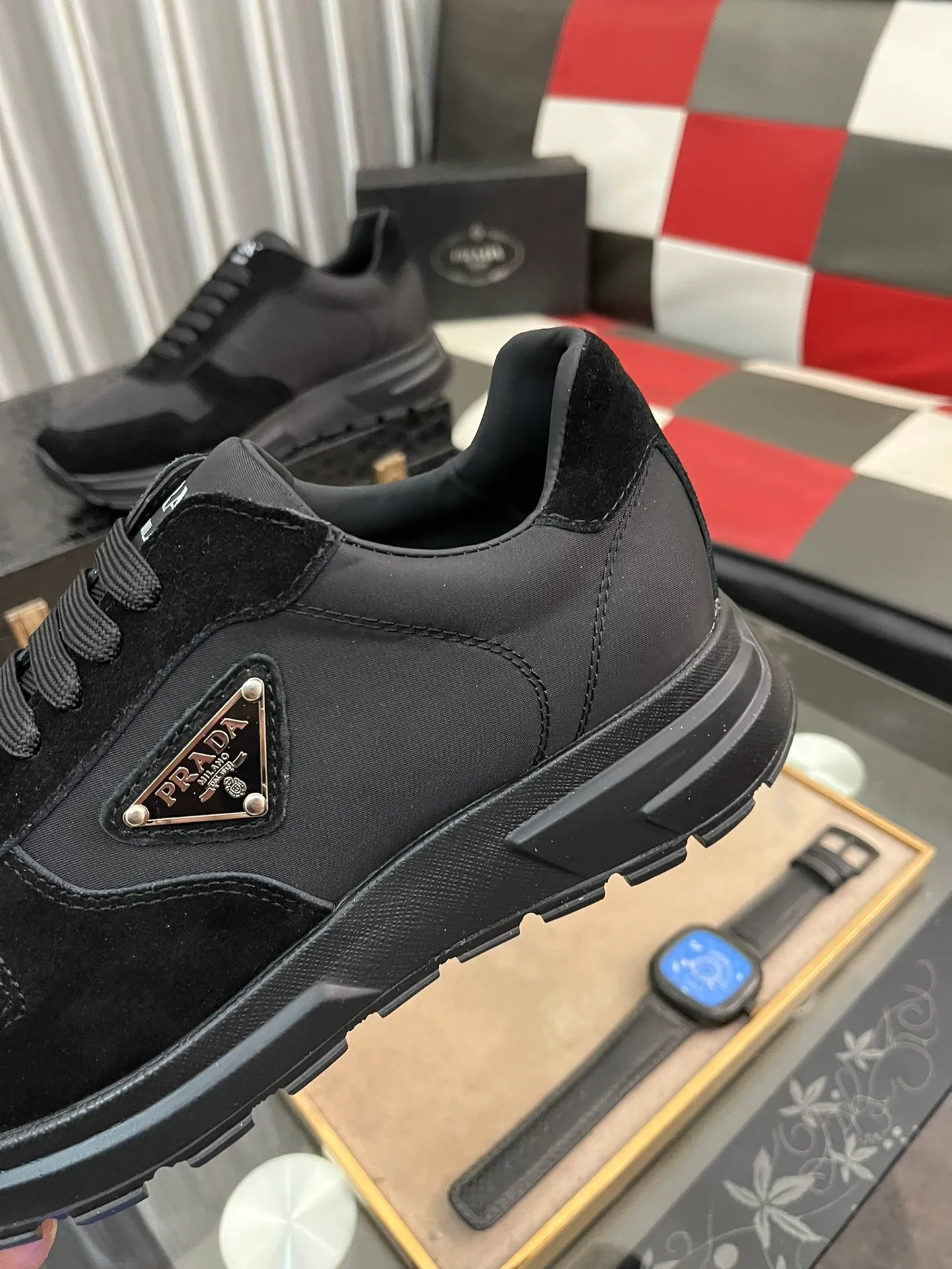 Men's shoes 💰540⌚️⌚️【PRADA】Prada - High-end quality casual sports shoes - Upper: calfskin shoe body with branded metal fasteners, - Inner lining: breathable leather lining - Outsole: ultra-light TPU foam·rubber; molded outsole -Super high quality control·Fine workmanship: highlighted (high-end·luxury·grade) -Size: 38-444️⃣Colors available